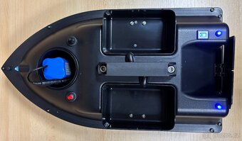 ČERNÁ Tříkomorová loďka GPS s baterií 12000mAh včetně obalu - 6