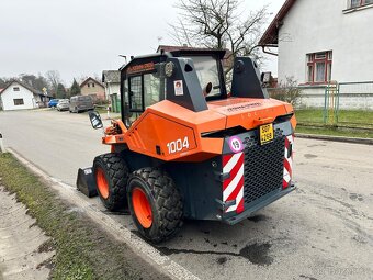 nakladač LOCUST 1004 speed+ - 6