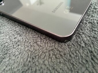 Samsung Galaxy S24 FE - 6