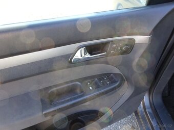 VW Touran 1.9 TDI r.v.2005 (77 kw) 7 míst stk:5/2027 - 6