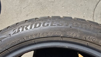 Zimní pneu 225/45/18 Bridgestone - 6
