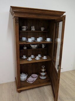 Starožitná vitrína - originál - 6