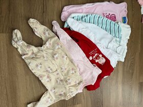 Set oblečení na holčičku vel. 0-3 měsíce, 35 kusů - 6