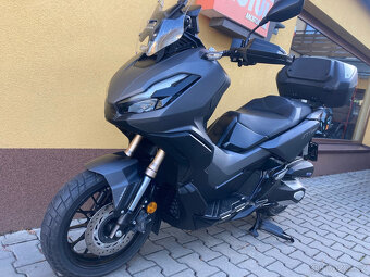 Honda ADV 350 - 6
