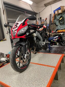Aprilia rs4 125 - 6