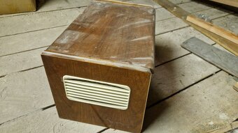 Elektronkové rádio Tesla Poém 1005A - 6