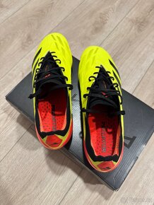 Adidas Predator FG - 42 2/3 - 6