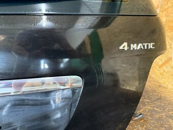 NASTROJENÉ PÁTÉ DVEŘE KUFRU MERCEDES W164 - 6