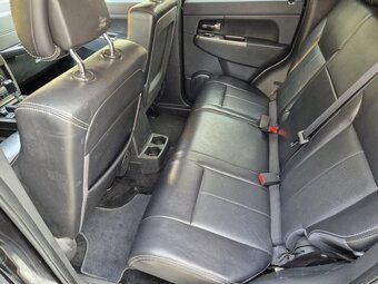 Prodám Jeep Cherokee 2.8CRD 147kW - TAŽNÉ ZAŘÍZENÍ - 6