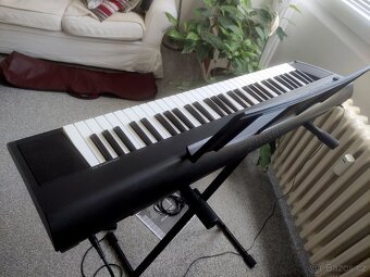 Piano Yamaha Piaggero NP-12 skvělý stav - 6
