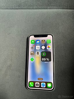 iPhone 12 mini, zachovalý - 6
