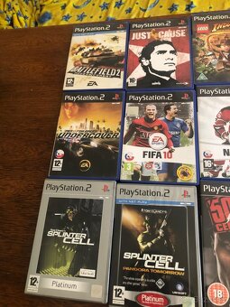 Playstation 2 slim + 14 her - 6