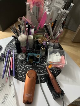 Modeláž nehtů - 6