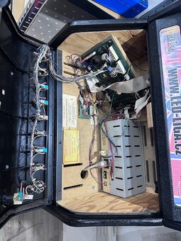 Šipky, šípkový automat Löwen Turnier TOP - 6