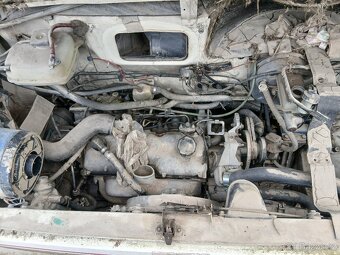 Rozprodám karavan na díly - 6