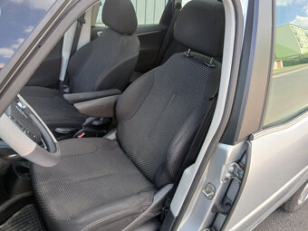 Citroën C4 Picasso 1,6 HDI - 6