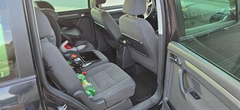 Volkswagen Touran 1,9 TDI 77kw - 6