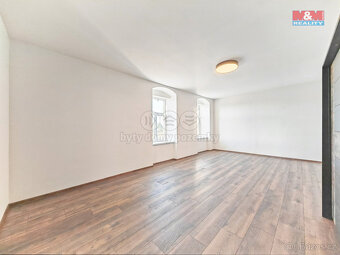 Pronájem rodinného domu, 100 m², Sadová - 6