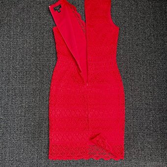Dámské červené šaty LIPSY vel. 38 - 6