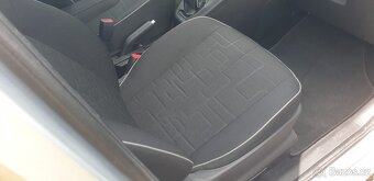 Kia Venga 1.4i Klima Alu Model 2010 - 6
