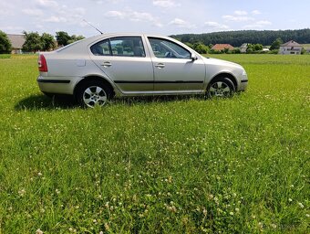 Škoda Octavia II 1.9Tdi 77kw originál nízký nájezd - 6