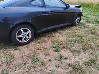 Hyundai coupe 2.0 105kw 2009 - 6