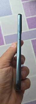 Samsung S22+ - 6
