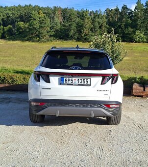 Hyundai Tucson 1.6TGDi 4WD STYLE - 6