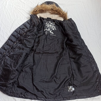 dámská zimní bunda - kabát s kapucí eur 42 TOP STAV - 6