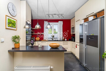 Prodej rodinného domu 5+1, se zahradou (1.505 m2), ul. Bělsk - 6