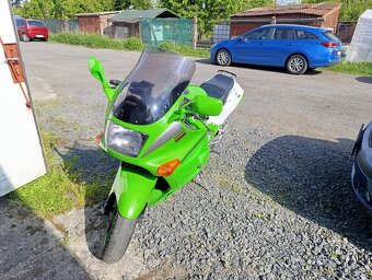 Kawasaki ZX10 - 6