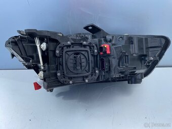 Audi A6 4G C7 přední matrix LED světlomety - 6