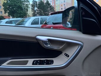 Volvo XC60 - 6