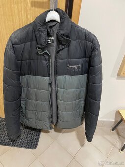 Prodám starší bundy a kabát - 6