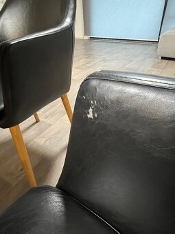 Černé křeslo Actona Nora - 6