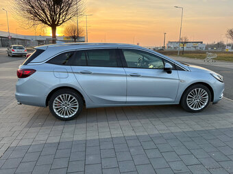 Opel Astra Sports Tourer+ 12/2016 - plná výbava - 6