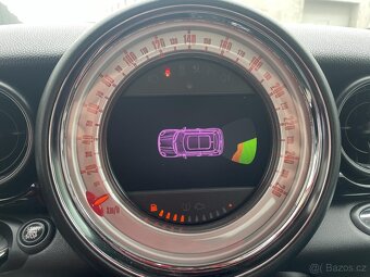 Mini Cooper 1.6i ,  90 kW benzín, 2011 - 6