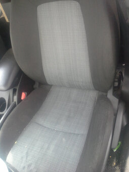 Kia Ceed kombi 2008 1.6 16v benzín - díly z vozu, motor, alu - 6