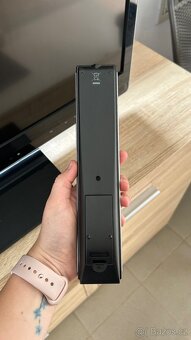 Televize Sharp Aquos - 6
