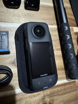 Insta360 X3 - 6