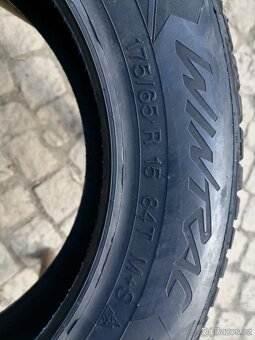 175/65/15 zimni pneu MICHELIN a VREDESTEIN 175/65 R15 - 6