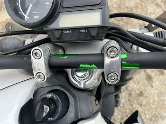 Yamaha MT-03 - 6