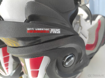 Kolečkové brusle HELIOS AVS - Carbon / velikost 46 - 6