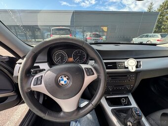 BMW E90 320i - 6