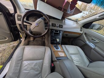 Volvo XC 90 - 6