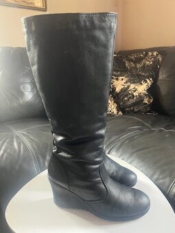 Hnědé, kožené boty In Solia - 6