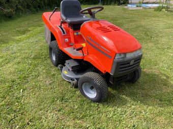 Zahradní traktor Husqvarna rbh 180 - 6