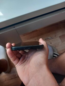 iPhone 11 - 6