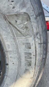 2ks vodící Matador FHR-4 315/70 r22,5 - 6