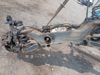PEUGEOT 4007, CITROEN C-CROSSER ZADNÍ NÁPRAVA S BEZ REZU - 6